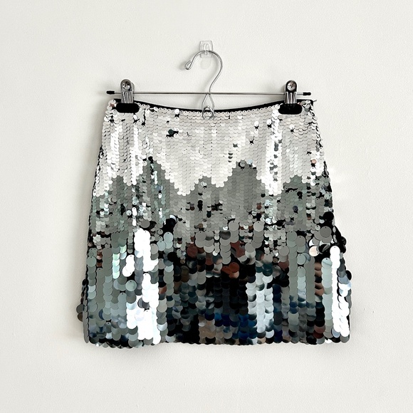 H&M Sequin Mini Skirt High Waisted Black and Silver Patterned Size 2 - Picture 1 of 10